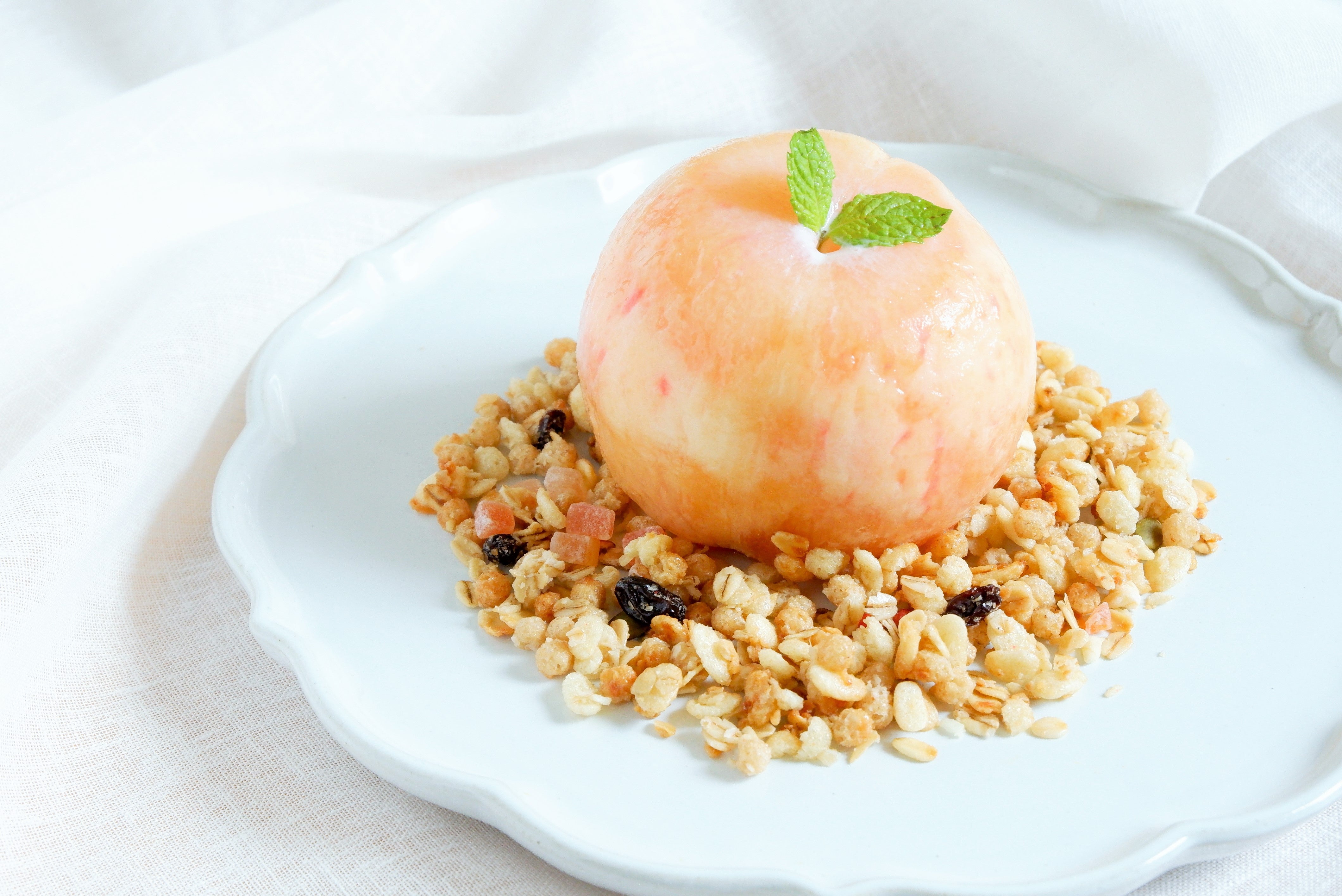 10分で完成！まるごと楽しむ映えスイーツ「グリークモモ」