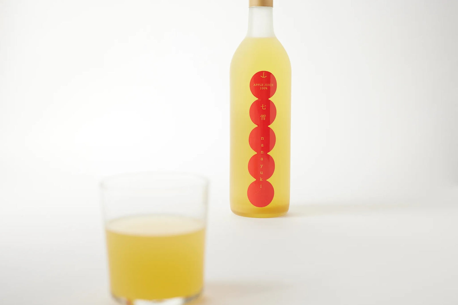 100％りんごジュース「七雪」｜フルーツギフト専門店「蝶結び