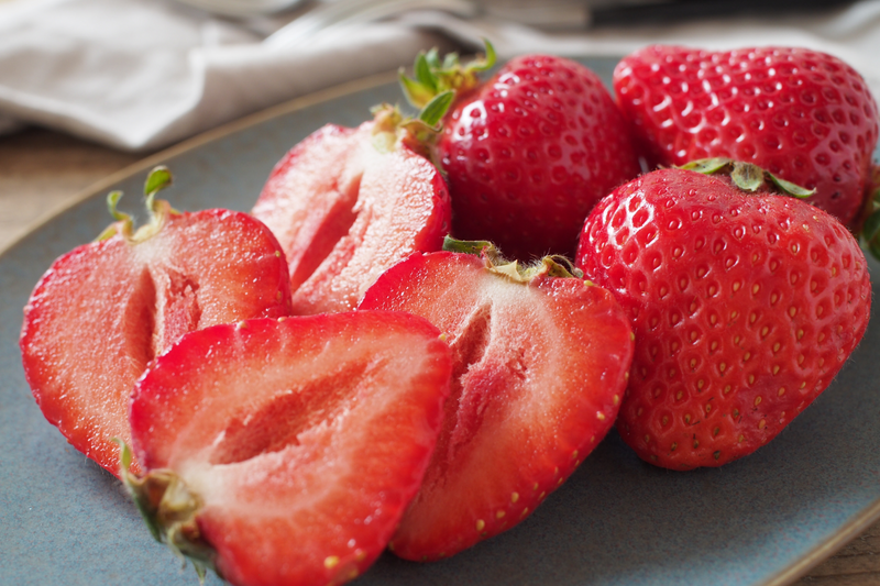 福岡県 あまおう 12-15粒 – フルーツギフト専門店「蝶結び